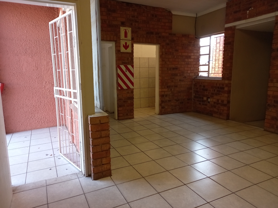 To Let Commercial Property for Rent in Rustenburg Industrial North West